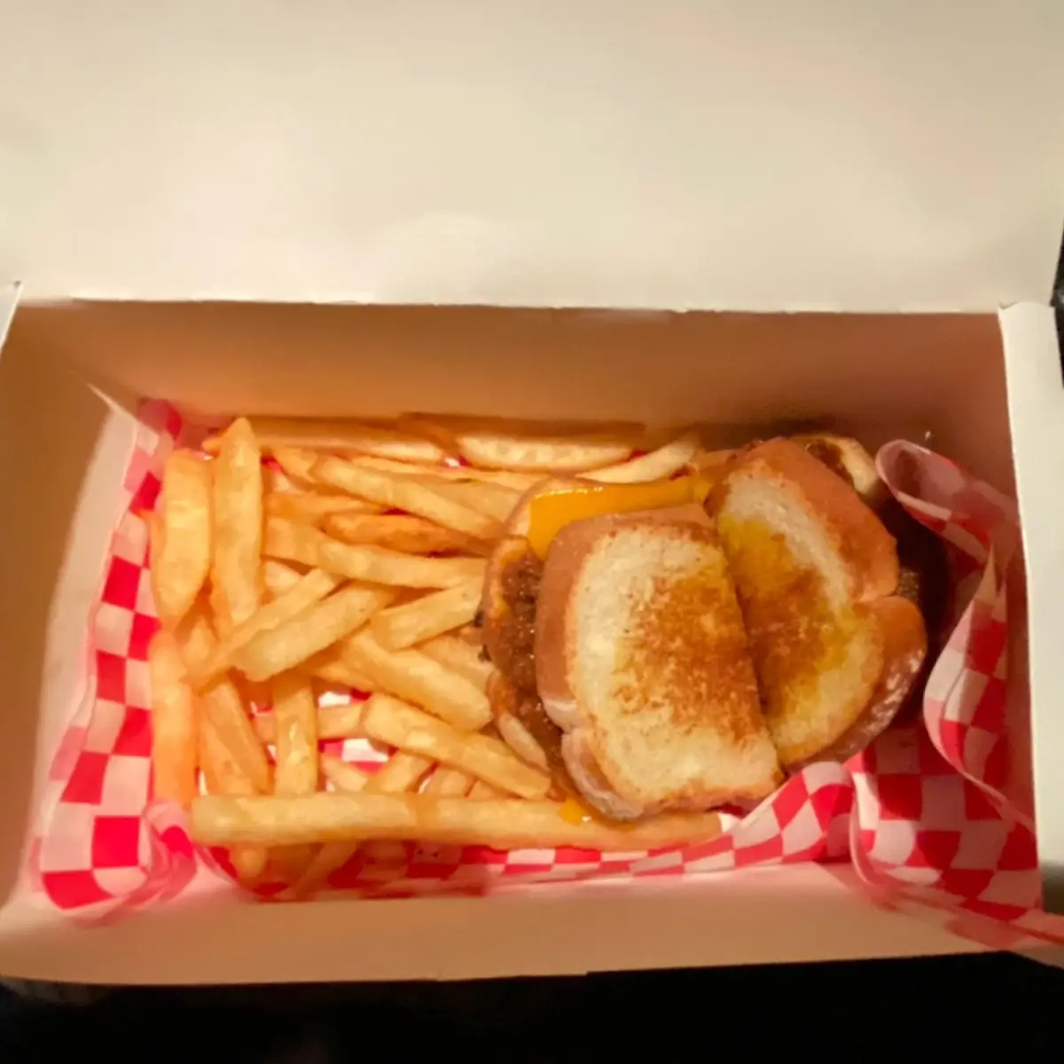 Kids Grilled Cheese Meal 5