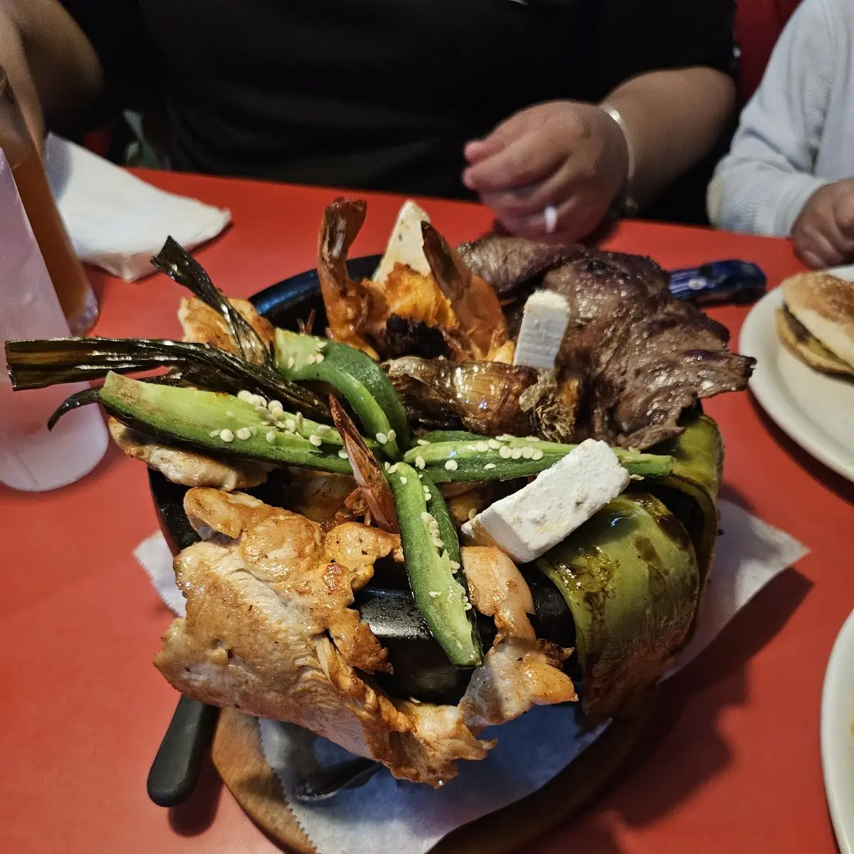 Molcajete Mixto