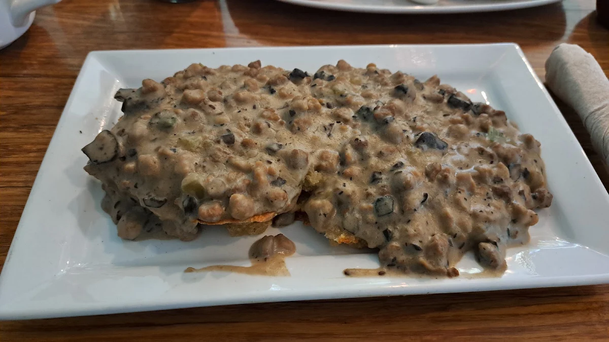Vegan Biscuits & Gravy