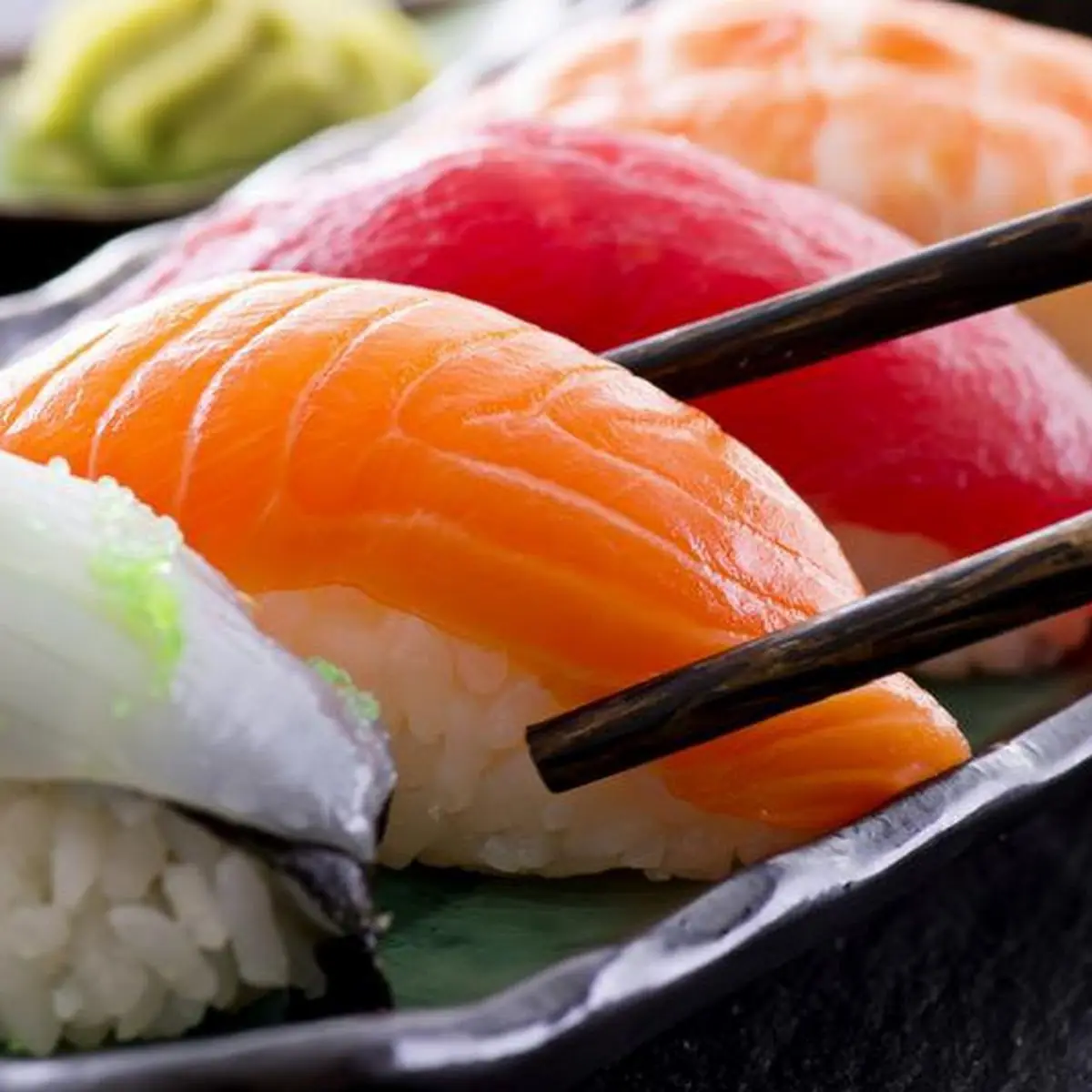 Seard Salmon Sushi