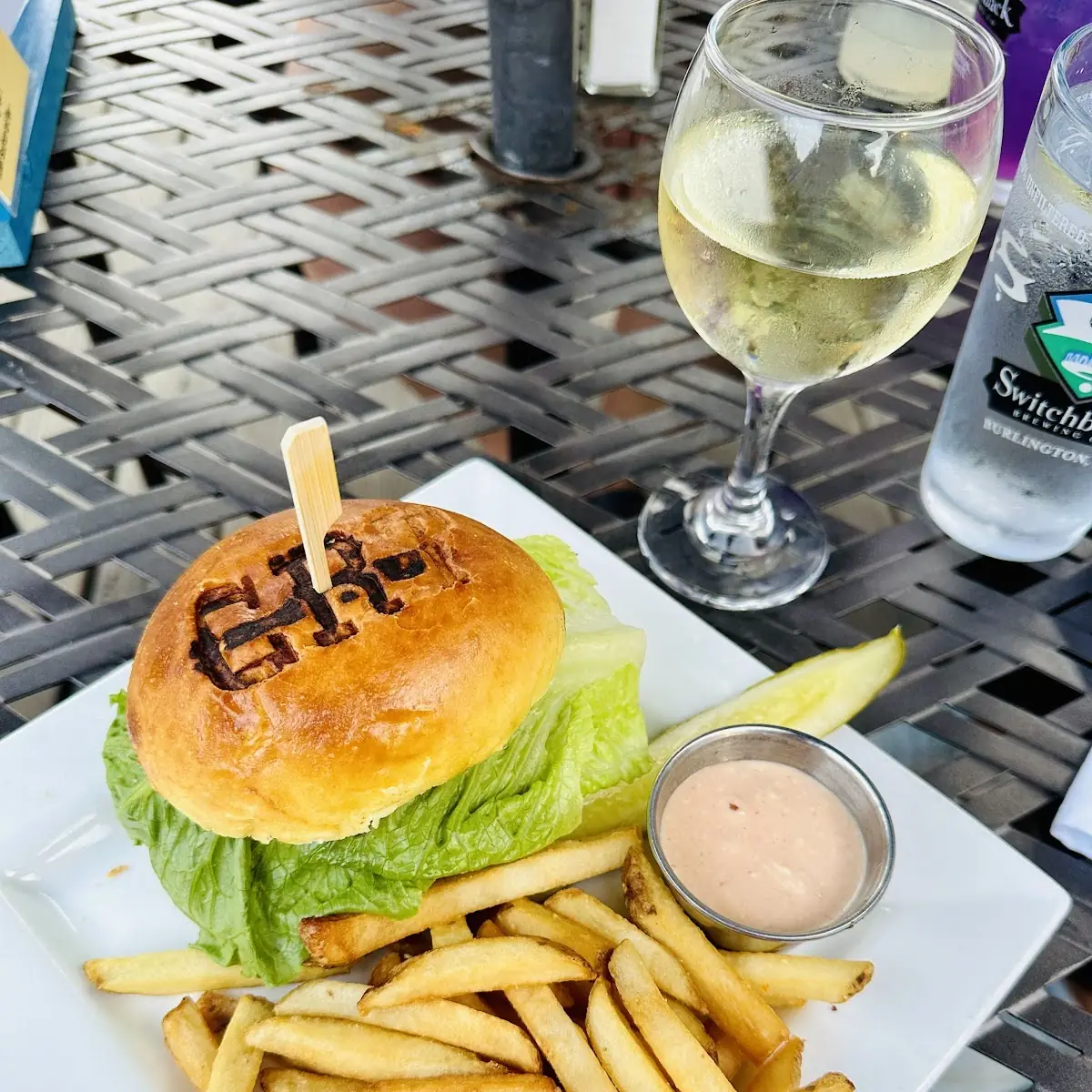 Classic Tavern Burger