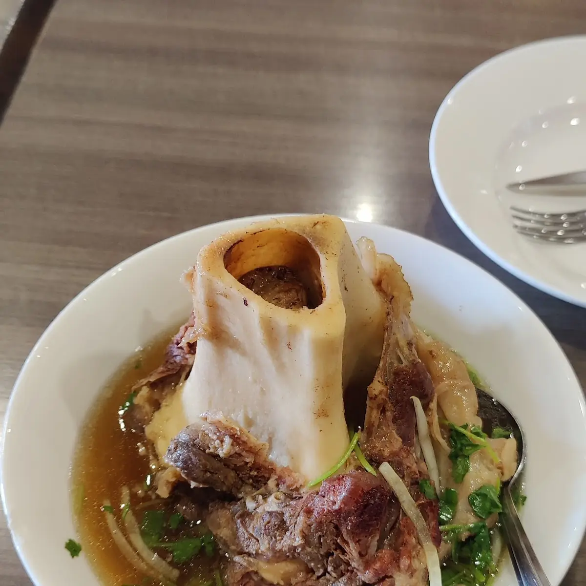 19b Large Beef Bone with Meat Tendon and Bone Marrow