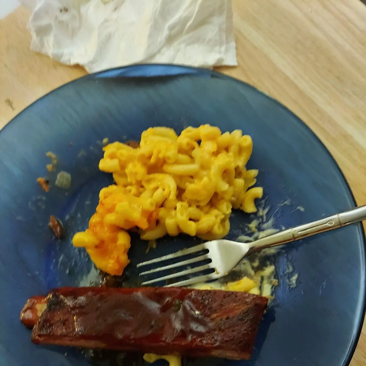 Ribs and Mac & Cheese with the Family Feast
