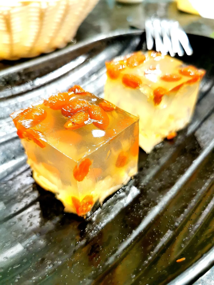 Agar Jello w Goji Berries Lychee, Happy Lamb Hot Pot, Vancouver