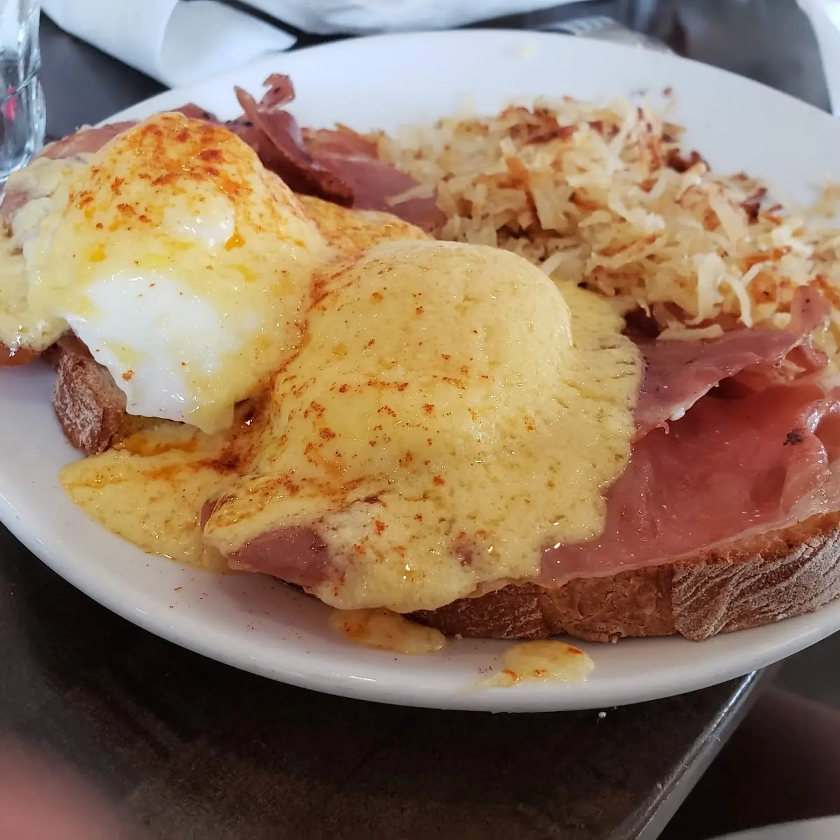 Salmon Benedict