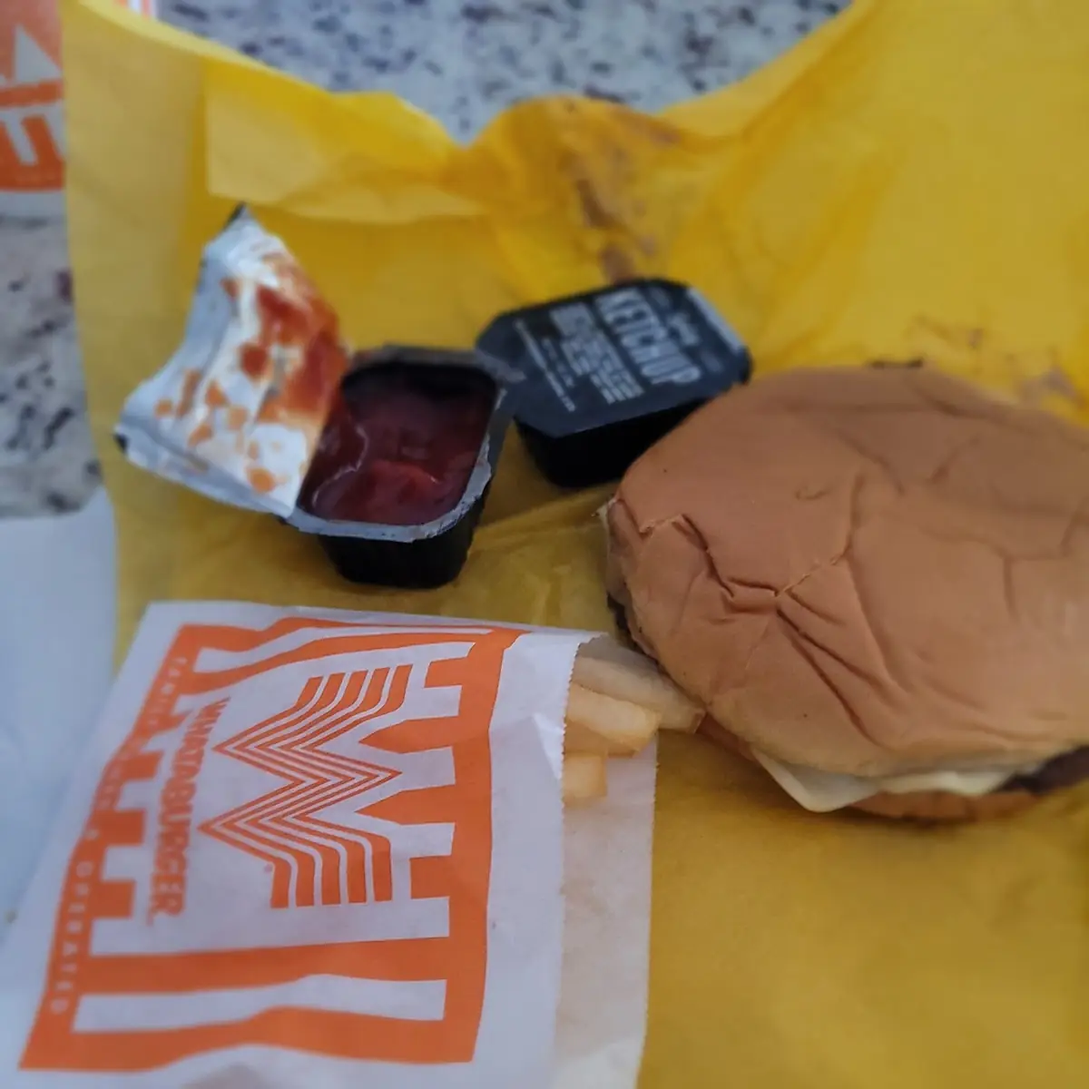 Kids Cheeseburger