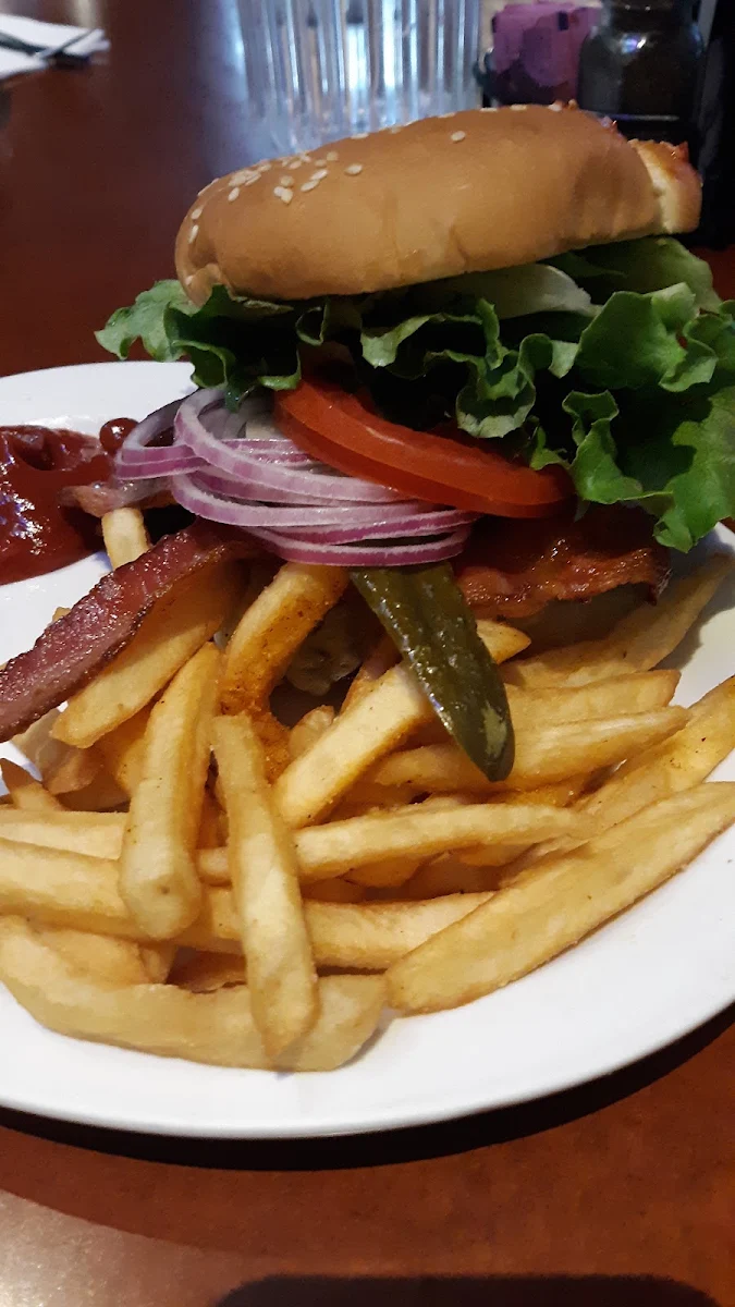 Bacon Cheeseburger with Pepper Jack