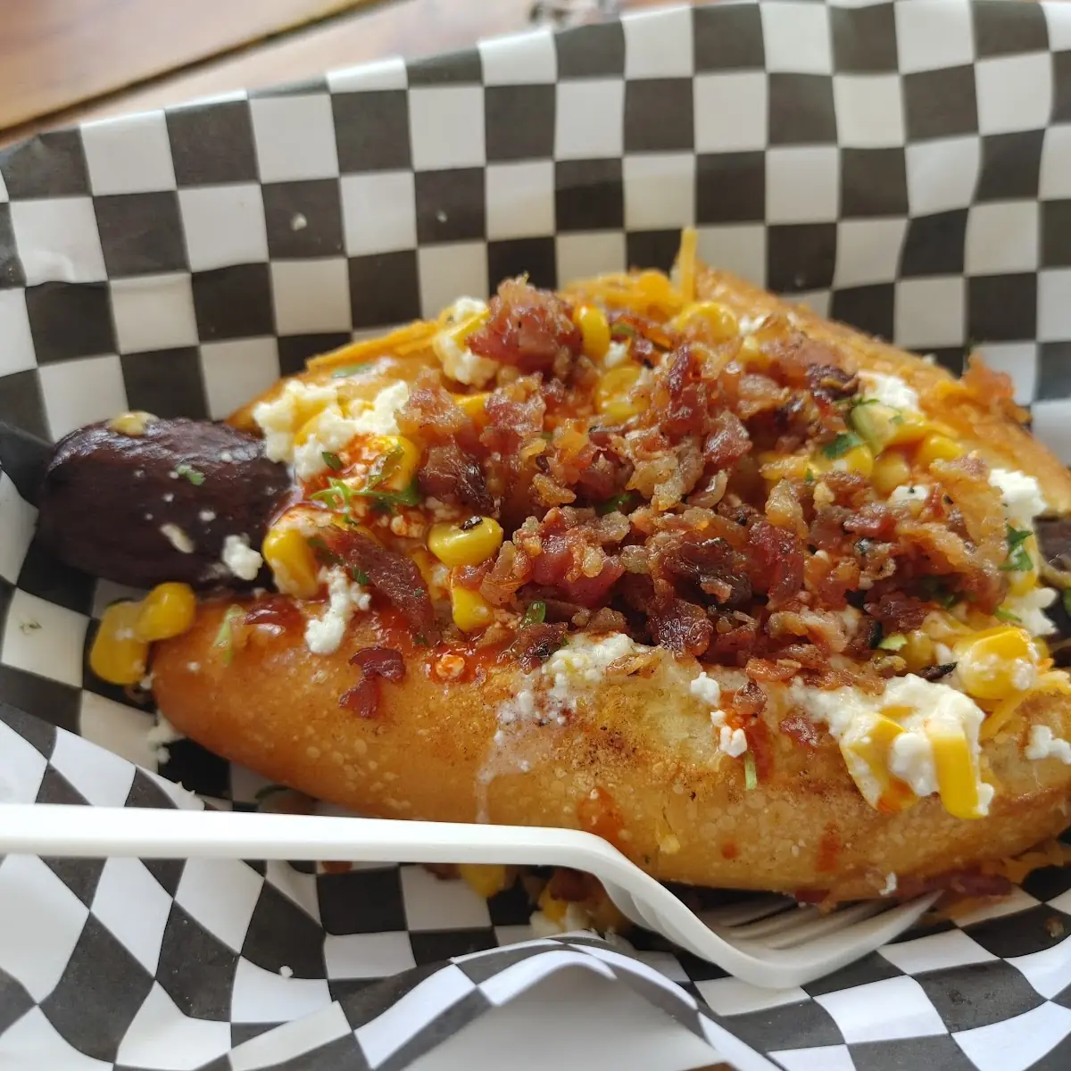 Elote Hot Dog