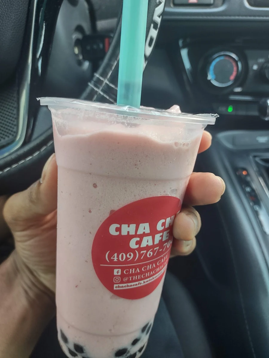 Strawberry Banana Smoothie with Mango Boba