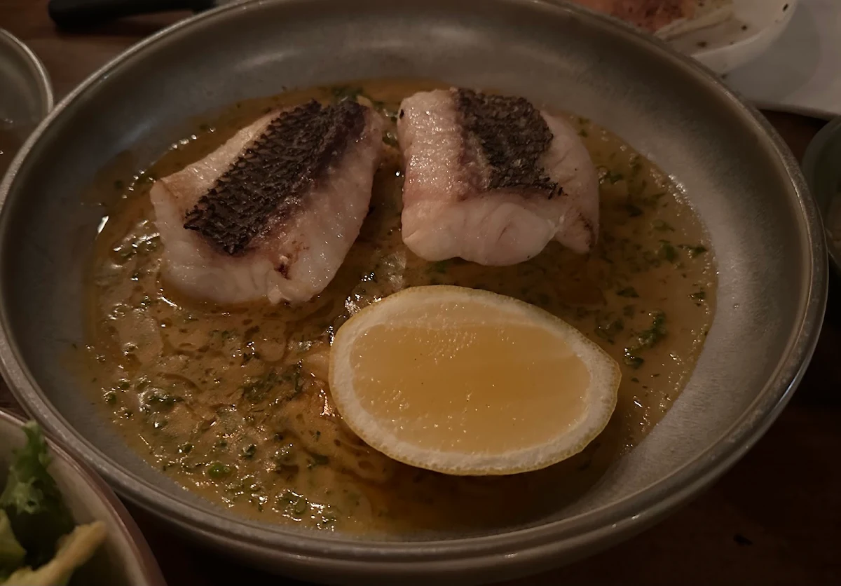 Market Fish, Market Eating House