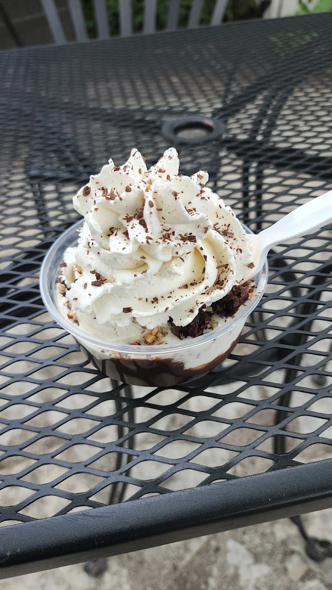 Brownie Hot Fudge Sundae