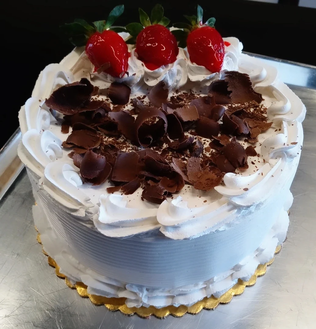 Tres Leches Cake with Strawberry