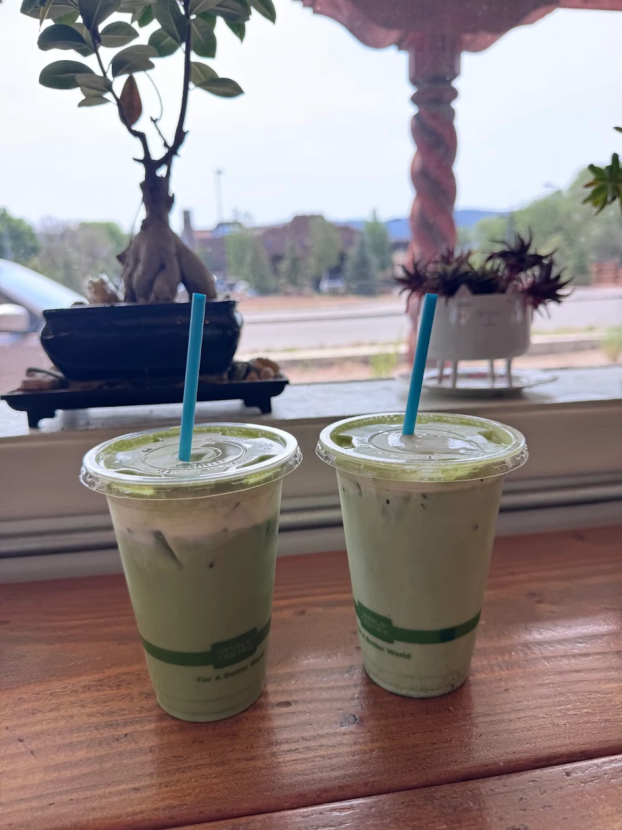 Cafe Au Lait Matcha Latte