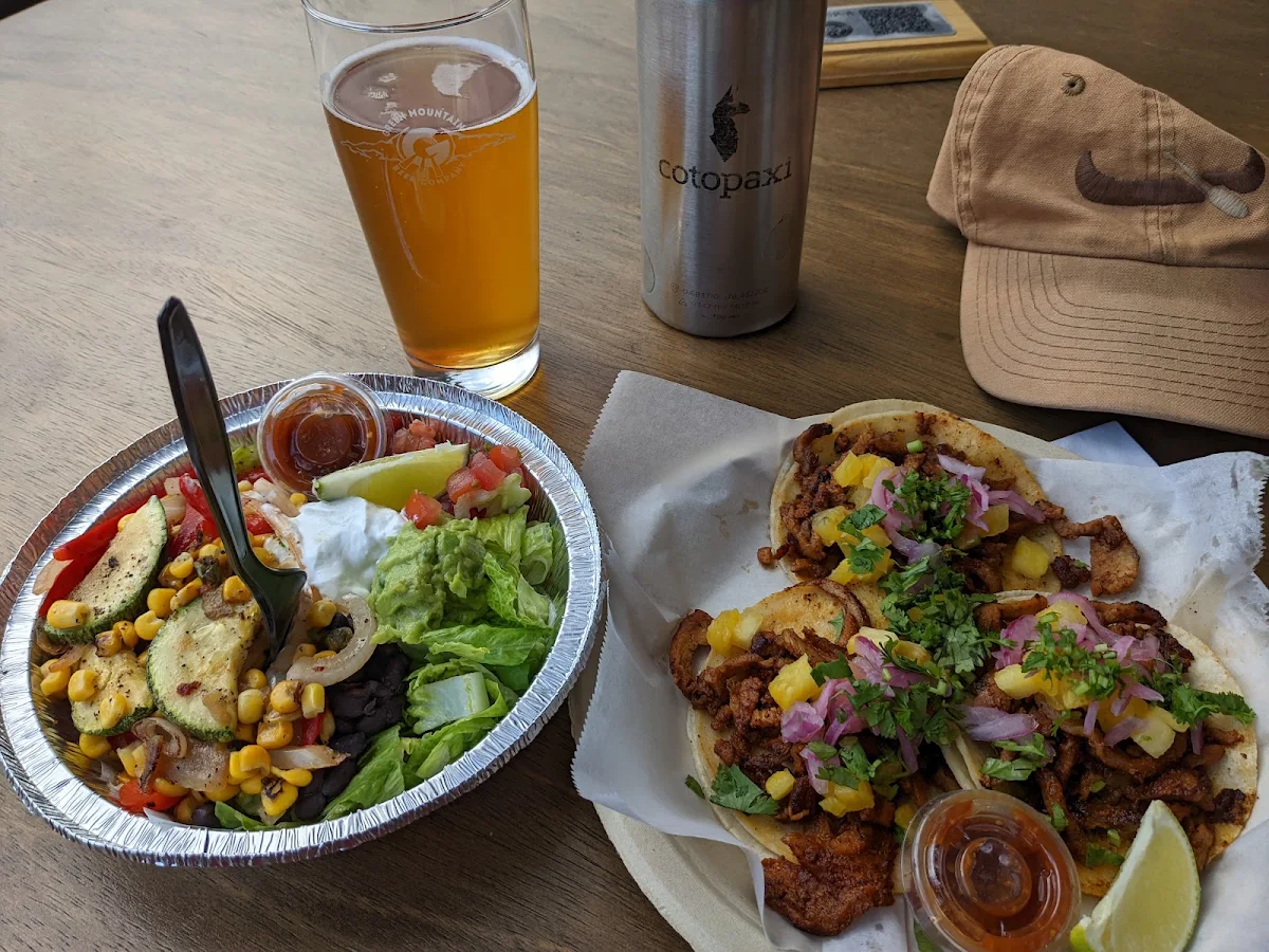 Achiots Grilled Chicken Bowl