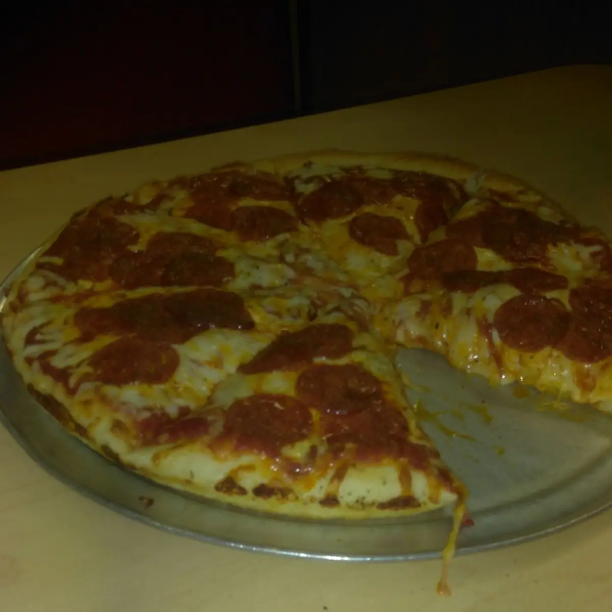 New Yorker Pan Pizza