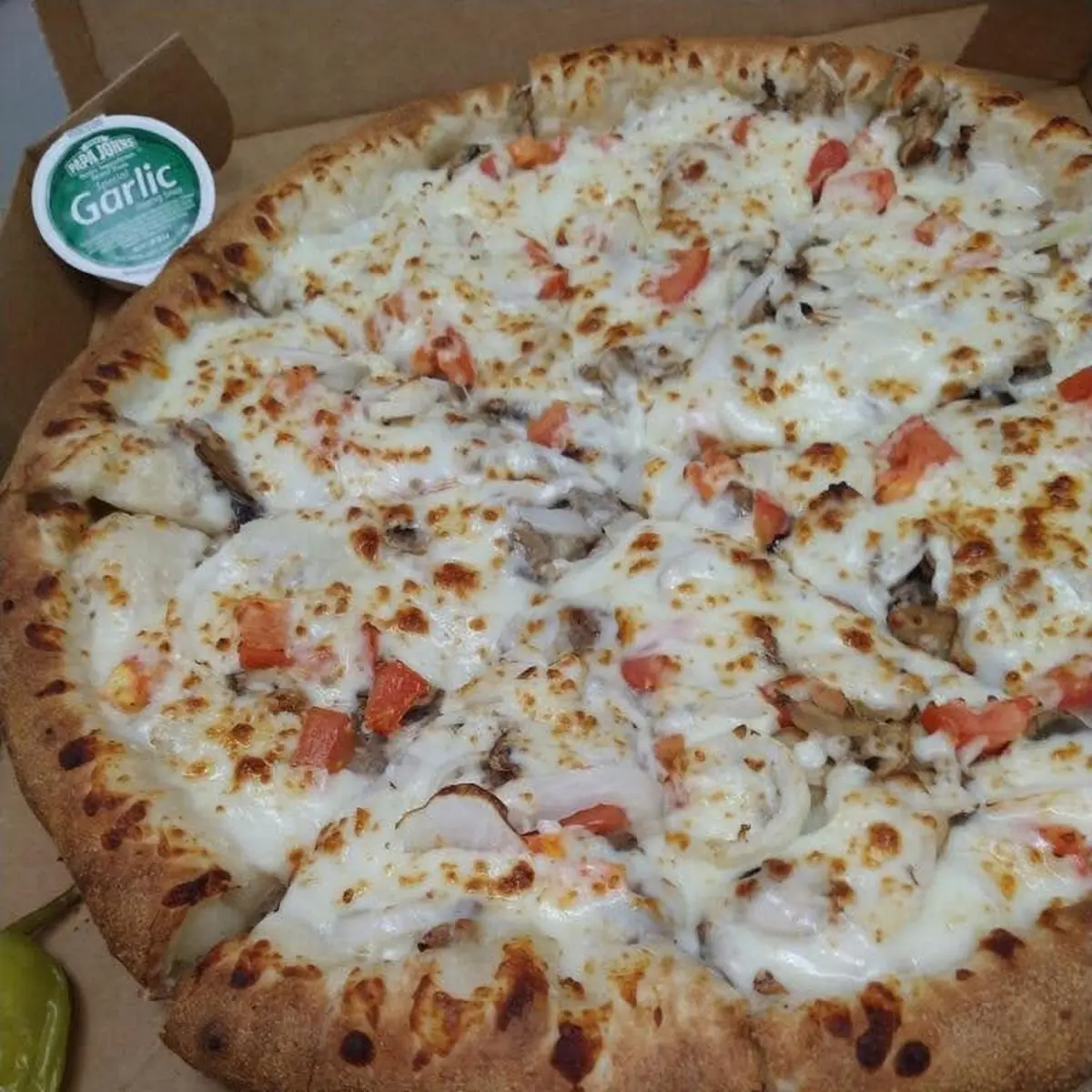 Chicken Tomato Alfredo Pizza