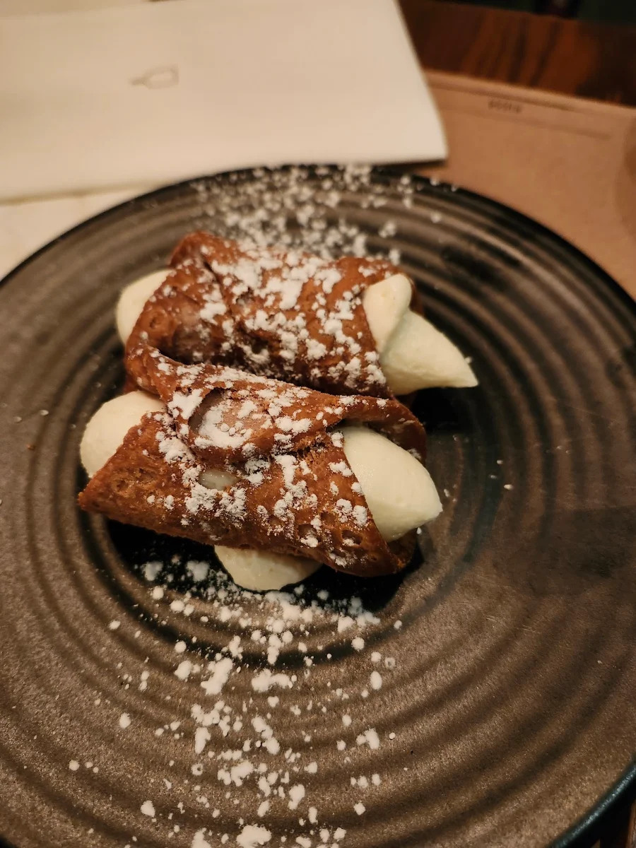 Cannoli Cannoli, Pizzéria NO.900