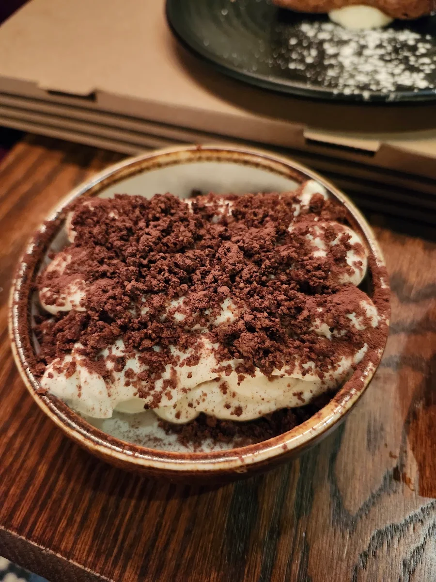 Tiramisu, Pizzéria NO.900