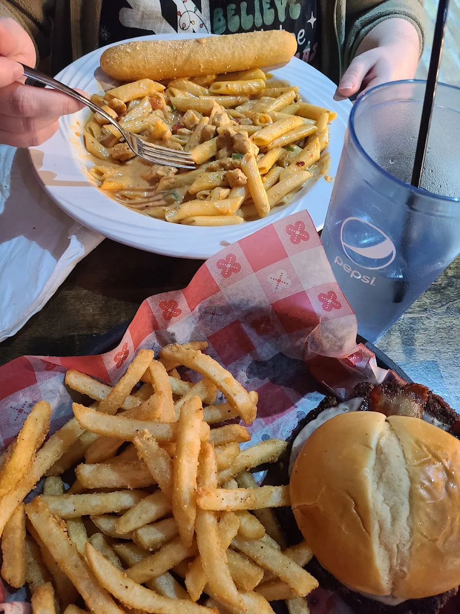 Southern dbl Smashburger Penne Pasta