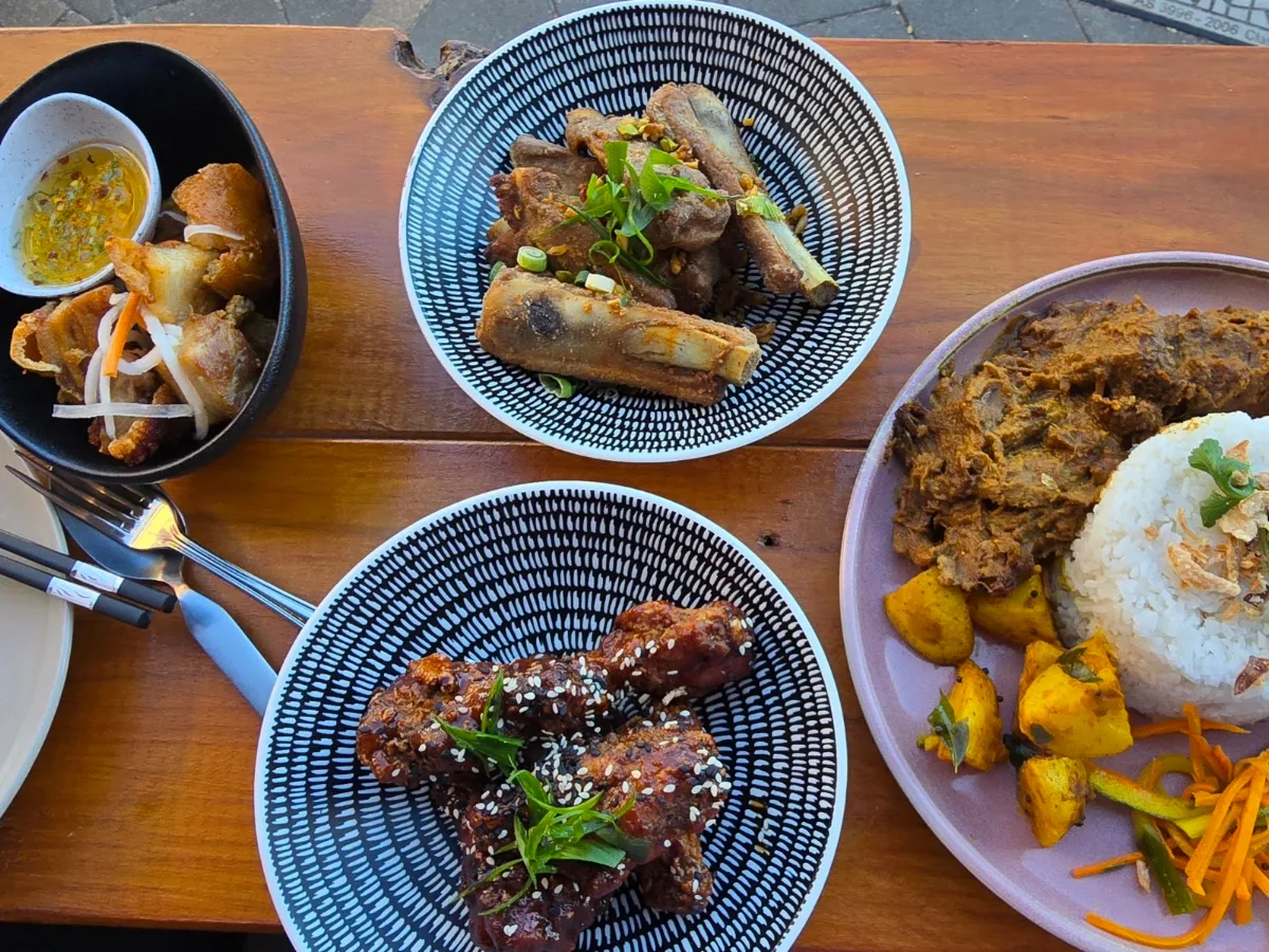 Highlights, Hawker Street Eats