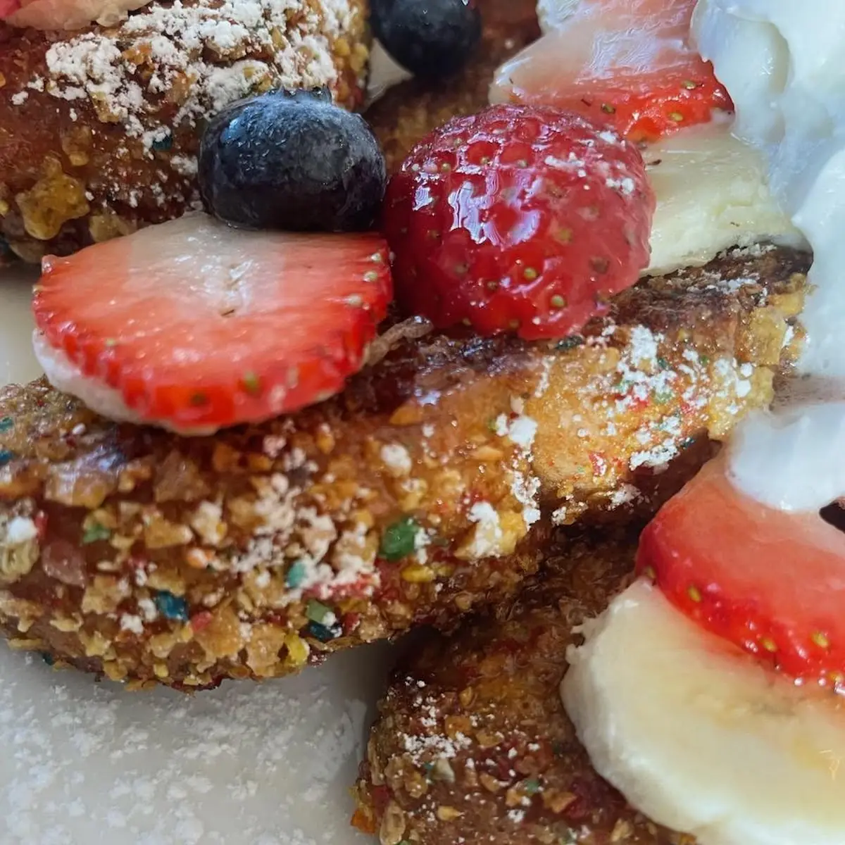 French Toast with Fresh Fruit