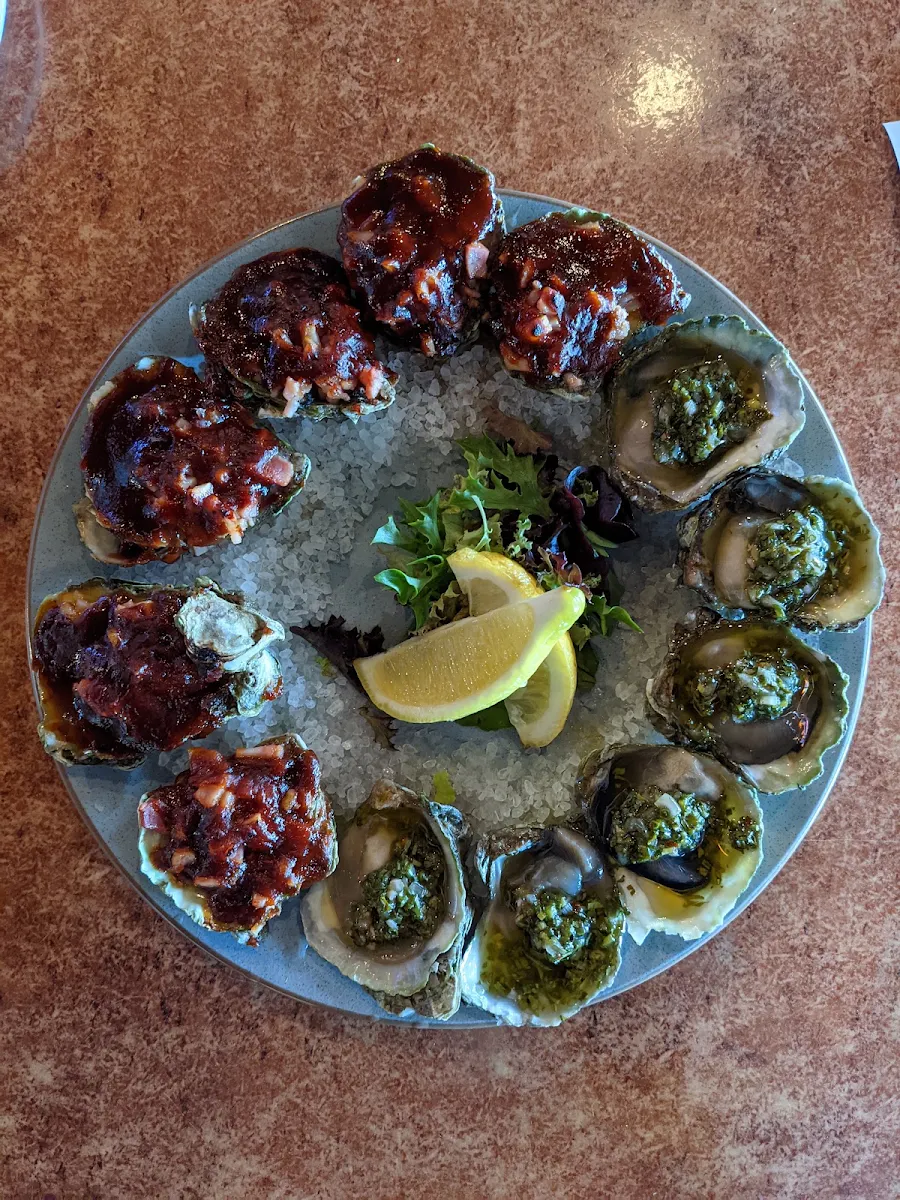 Oysters Half, Marion Bay Tavern & Motel