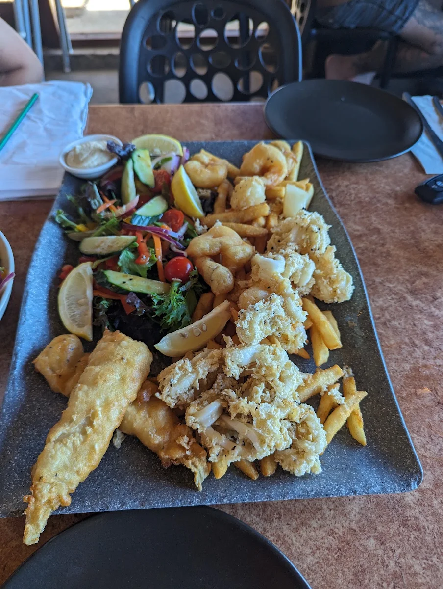 Seafood Platter for 2, Marion Bay Tavern & Motel
