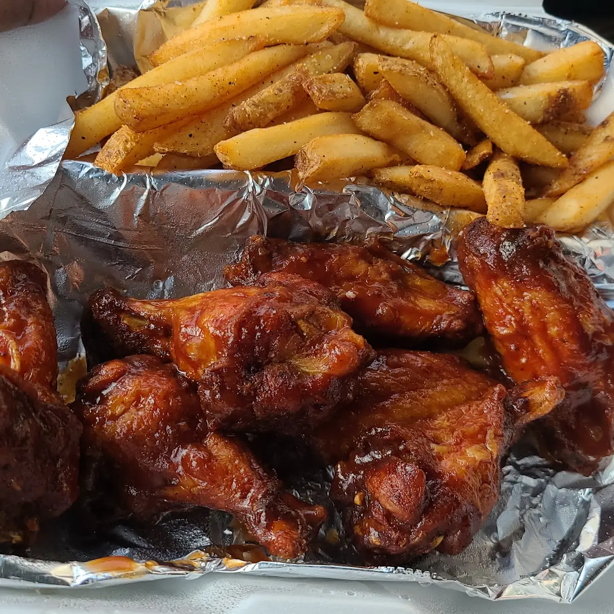 Chicken Wings with Weedman Sauce