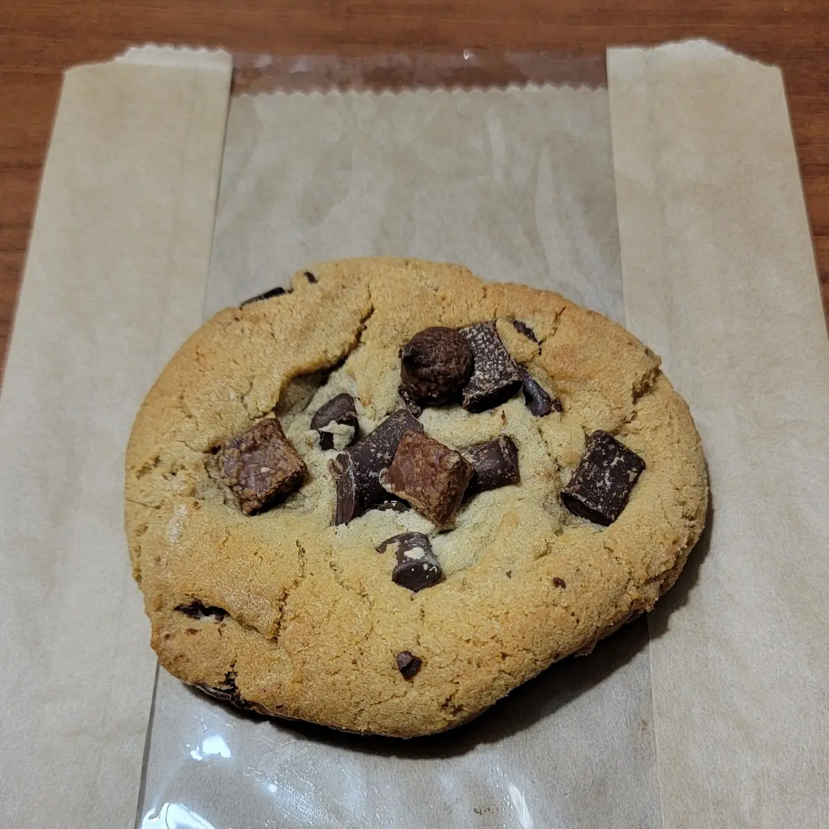 Chocolate Chip Cookie