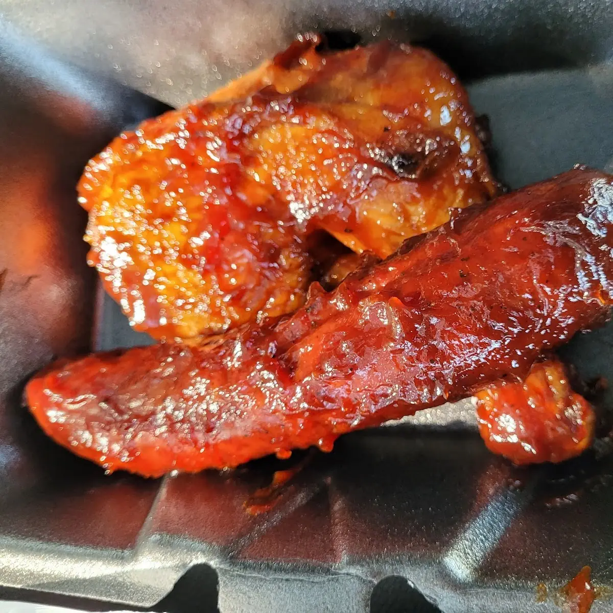 4pc Fried Chicken Wings w Fries