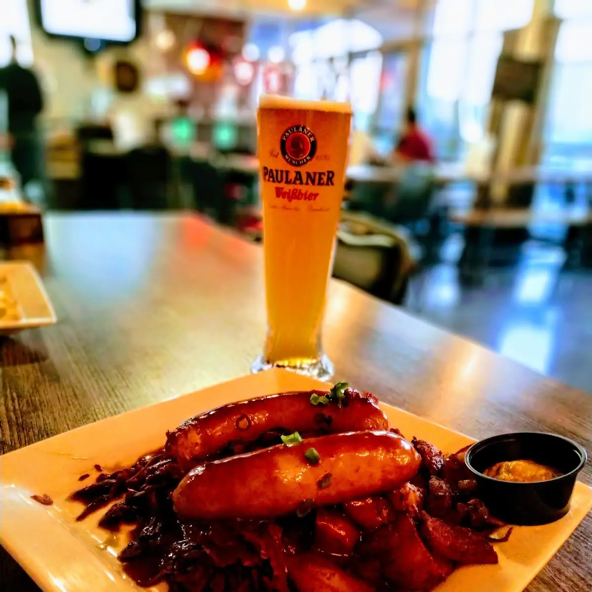 Nuernberger Bratwurst Sandwich