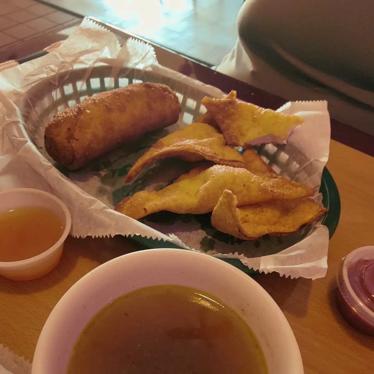 Egg Rolls Cream Cheese Wontons Au Jus