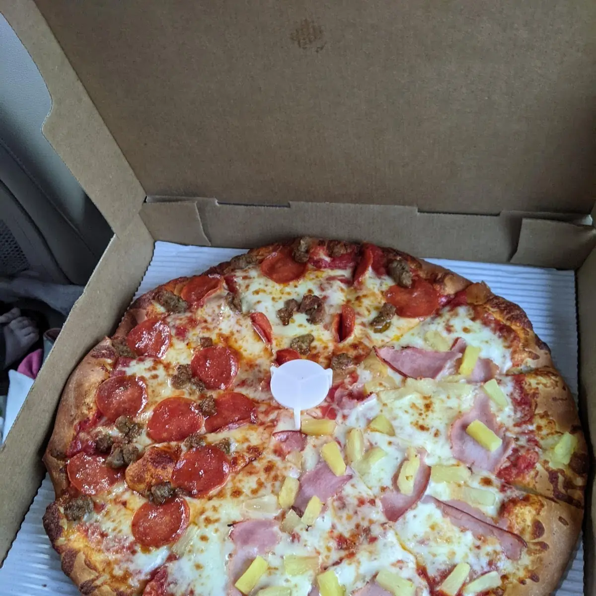 Hawaiian Pizza Meat Lovers Pizza
