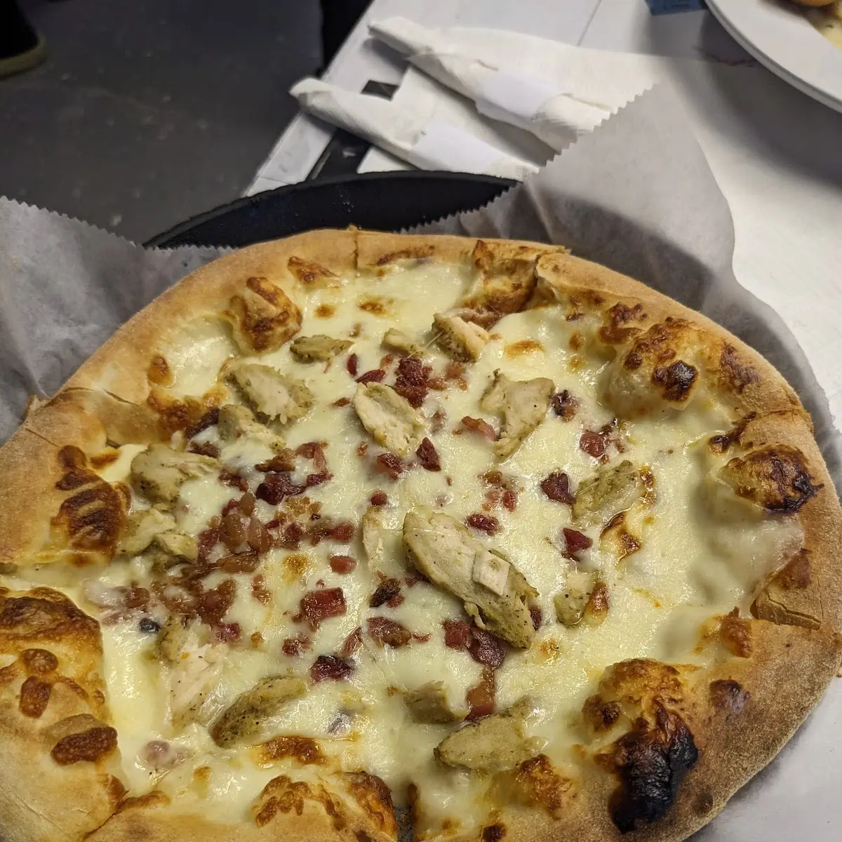 Chicken Alfredo Pizza