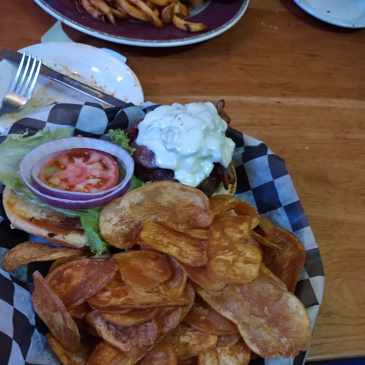 Sunday Burger