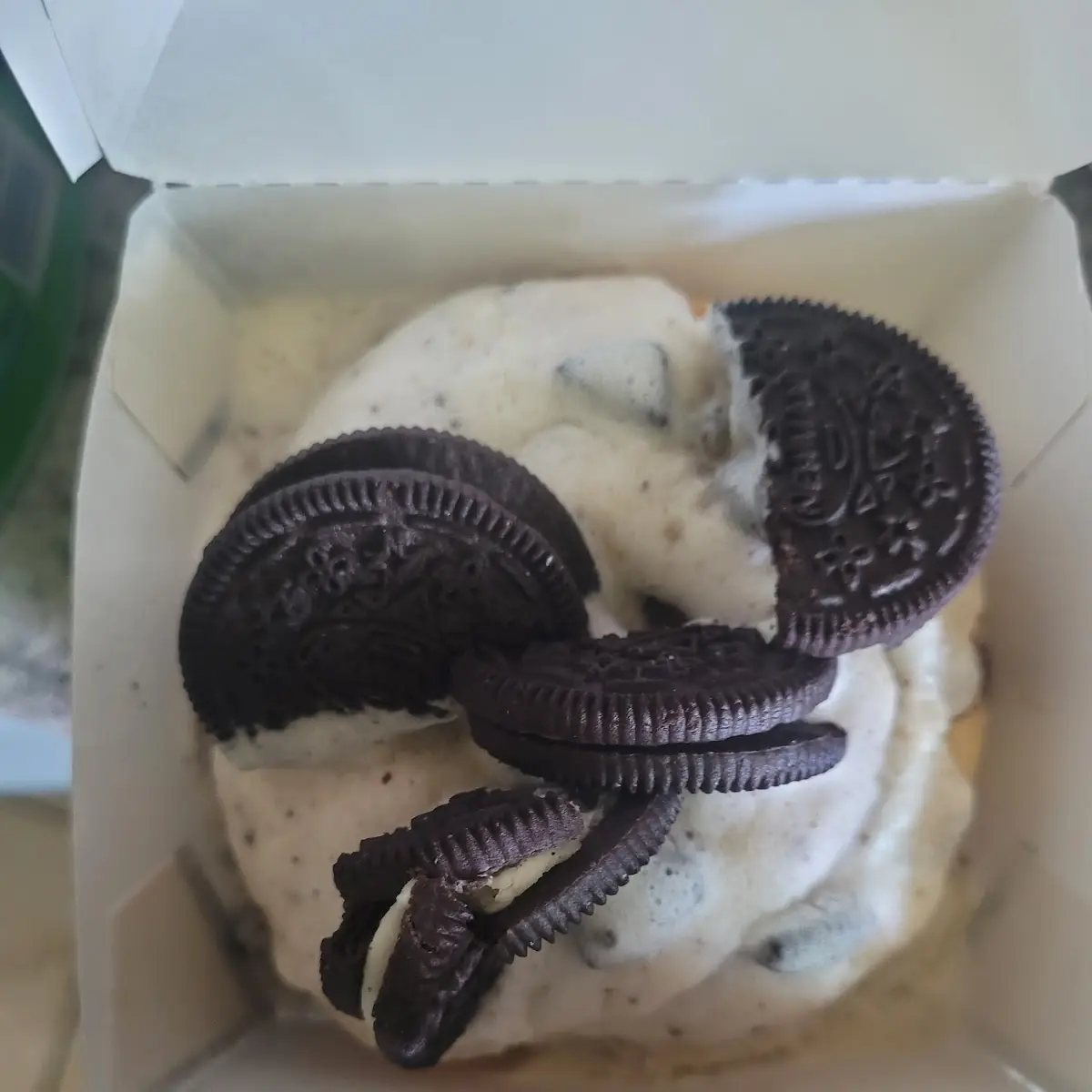 Oreo Cinnamon Roll