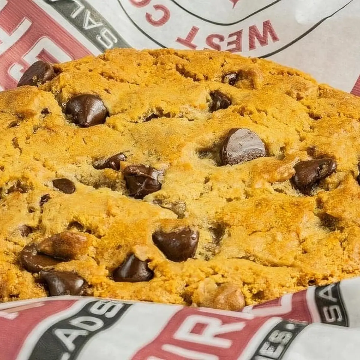 Chocolate Chip Cookie