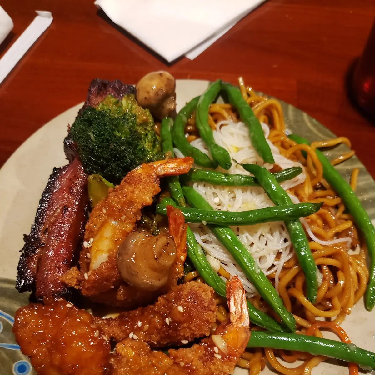 Noodles w Fresh Steamed Green Beans Dumplings General TSO Chicken
