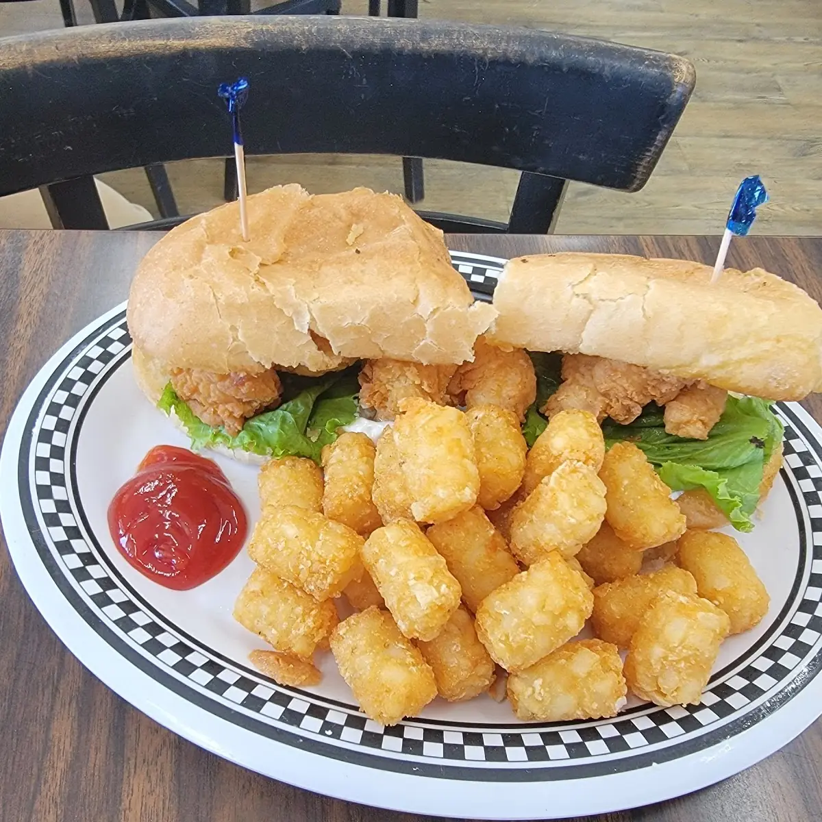 Shrimp Poboy and Tots