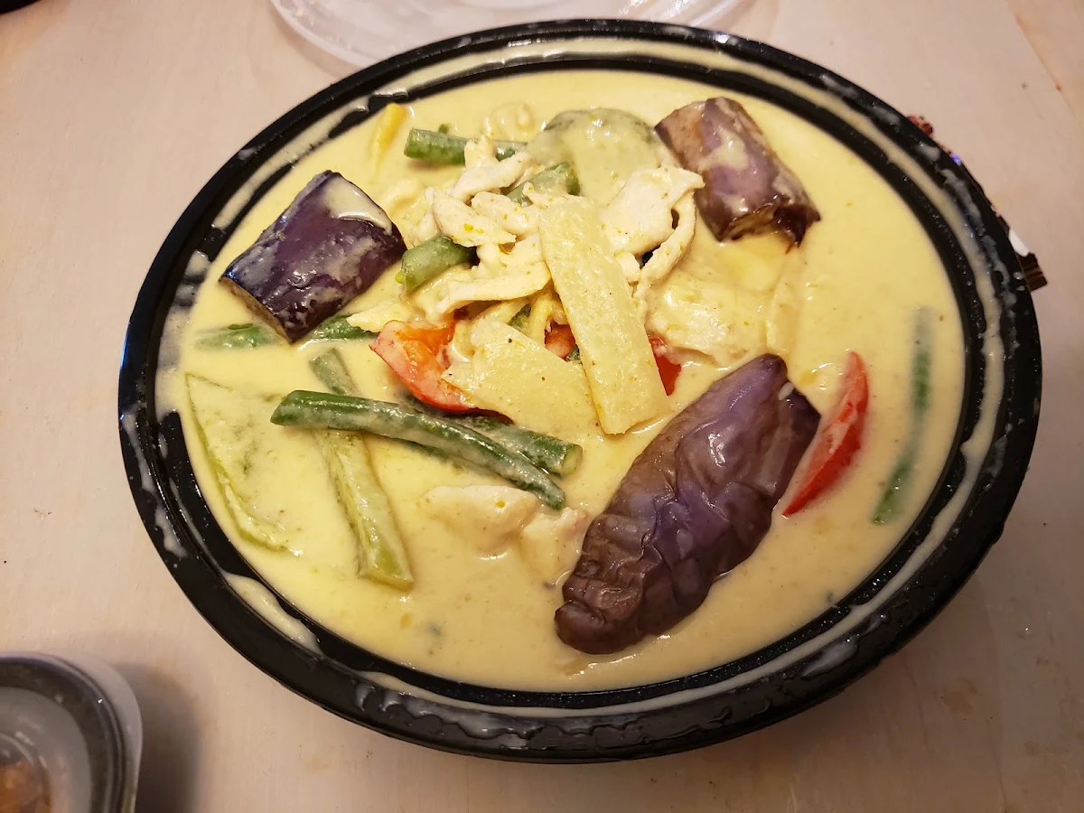 Green Curry, Thai Bite