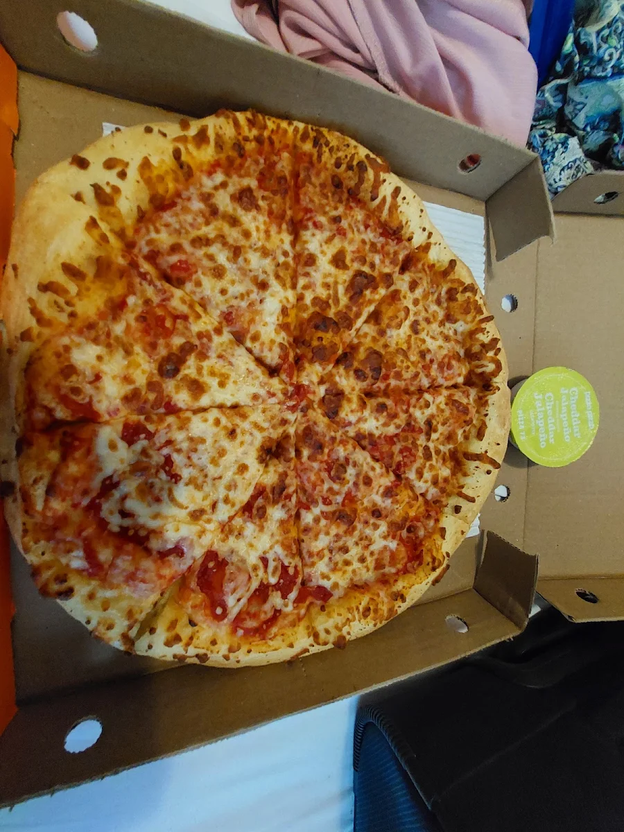 Cheese Pizza, Pizza Pizza