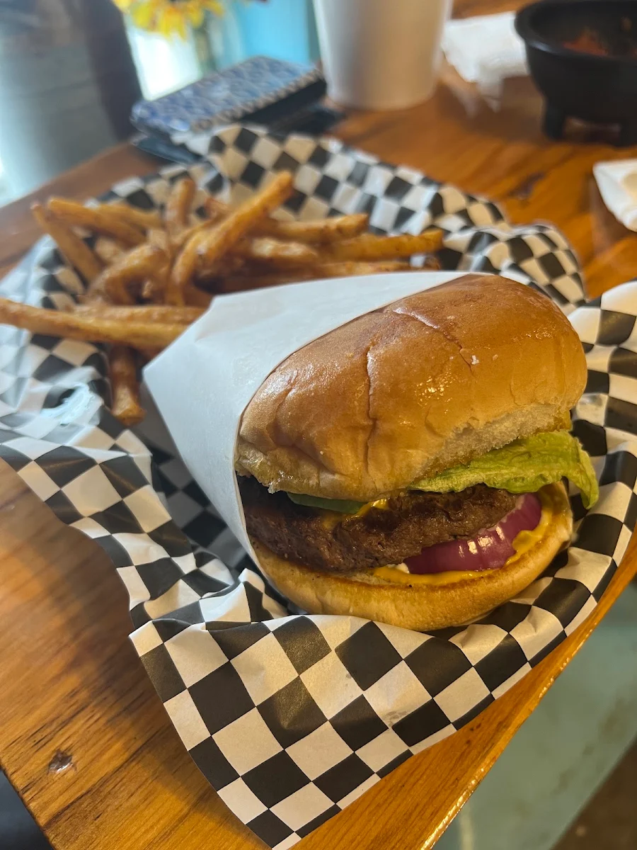 Cheese Burger Basket -999 Super Club