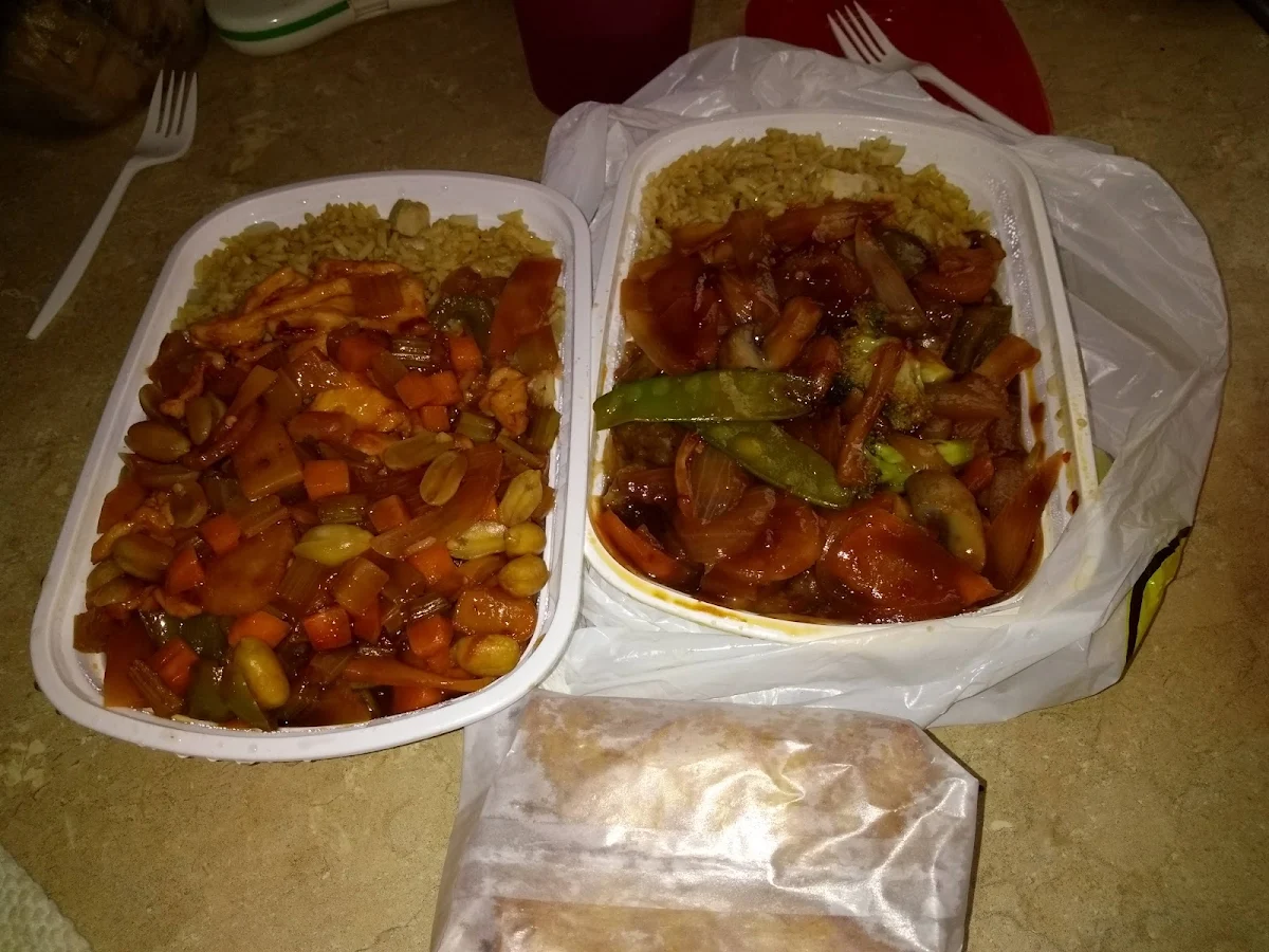 Kung Pao Chicken and Beef Cashews Nuts