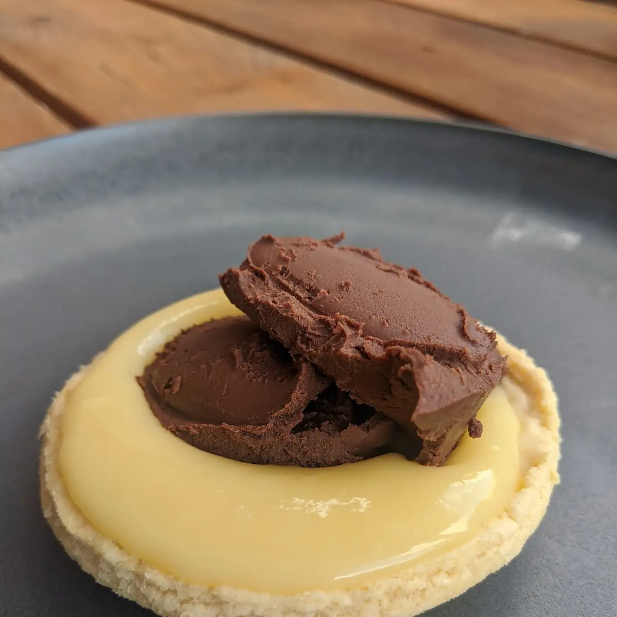 Tarte Choco Et Citron, Brasserie Dunham / Pub & Boutique