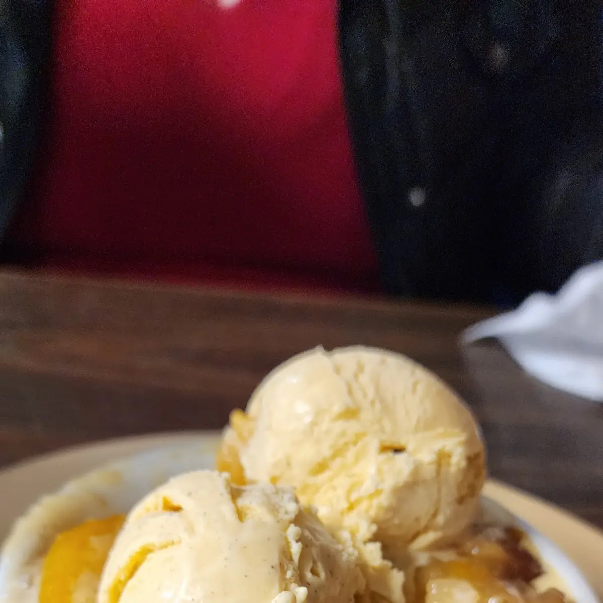 Peach Cobbler with Ice Cream