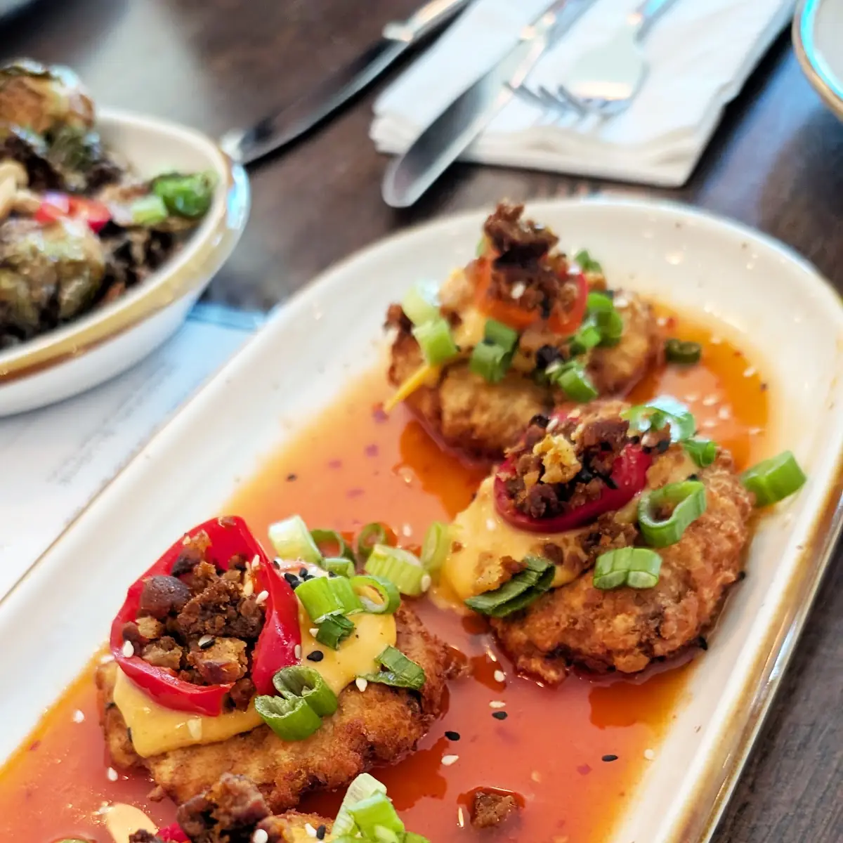 Southern Sriracha Crab Cakes