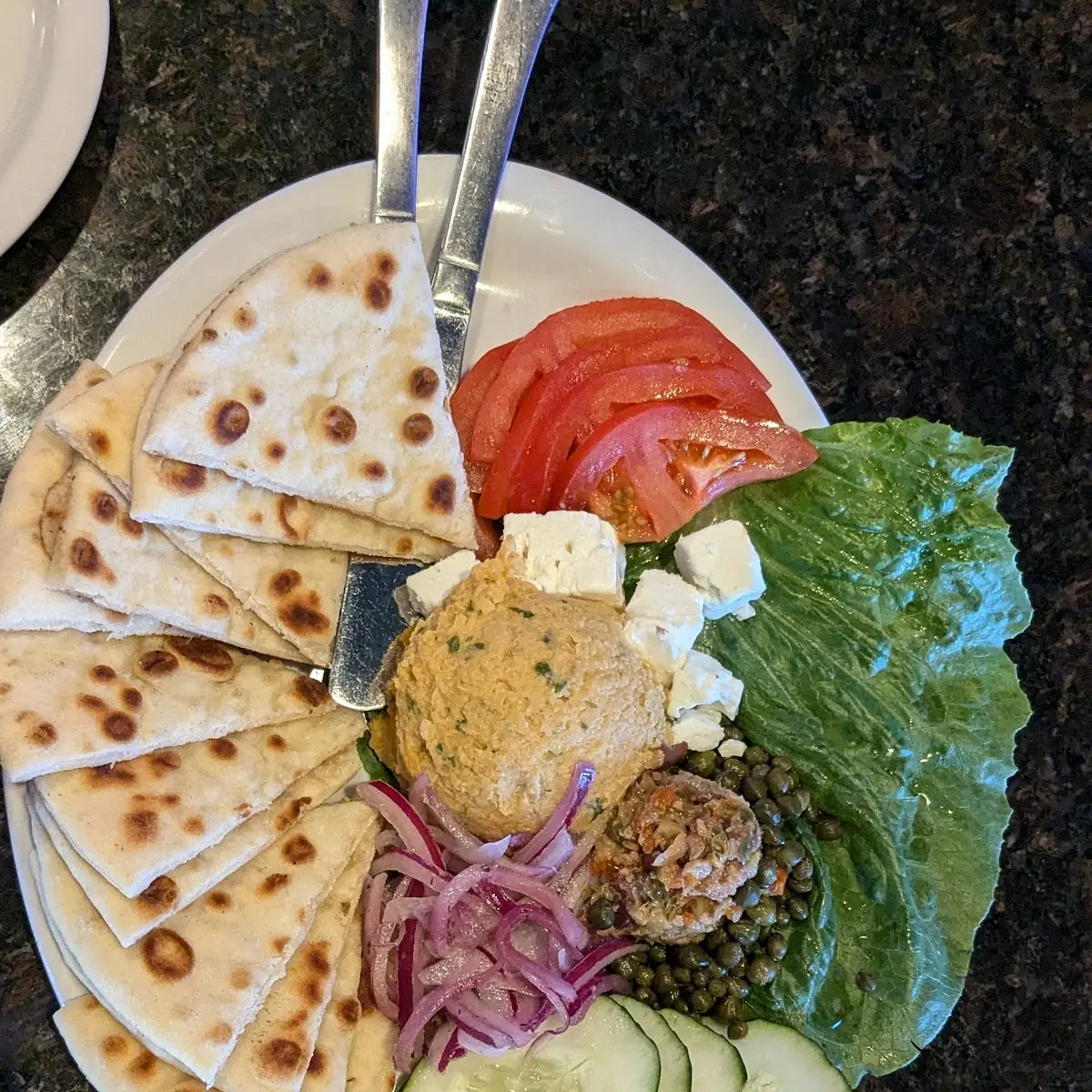 Hummus Plate