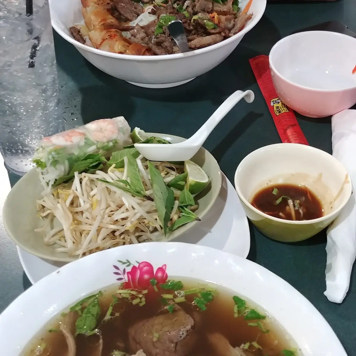 Phở Tái- Eyeround
