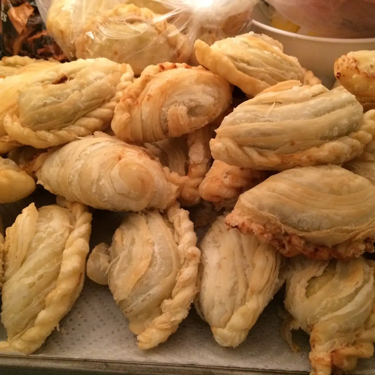Thai Chicken Curry Puffs