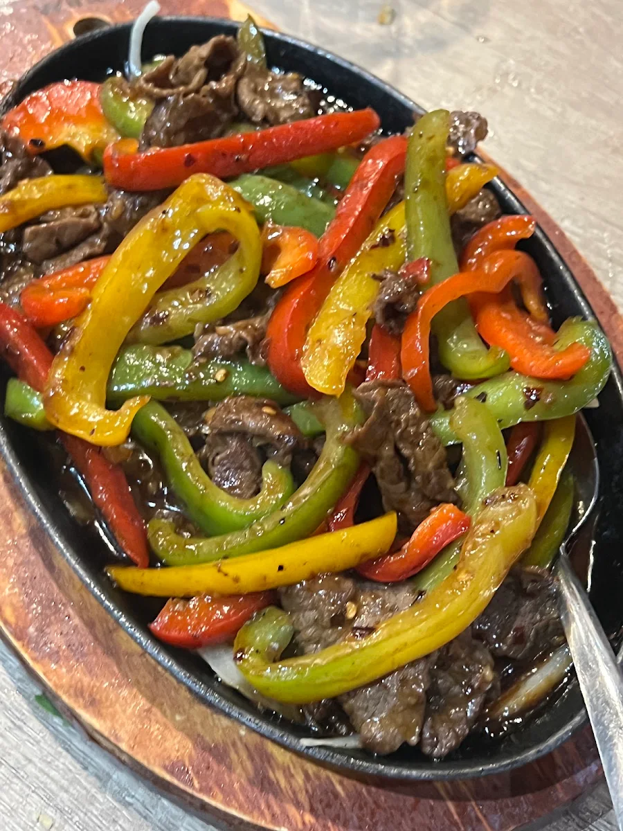 Sizzling Beef, Saigon Bistro